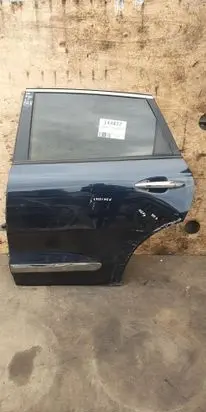 KIA Niro Rear door 