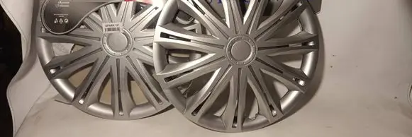 Citroen C5 R15 wheel hub/cap/trim SPARK15