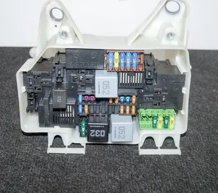 Mercedes-Benz C W205 Fuse box set A0035420419
