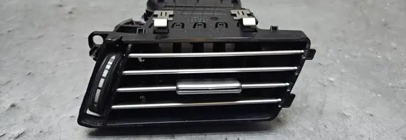 Mercedes-Benz E W212 Dashboard side air vent grill/cover trim A2128300254 06822001