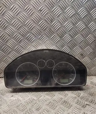 Volkswagen Sharan Speedometer (instrument cluster) 110080031015