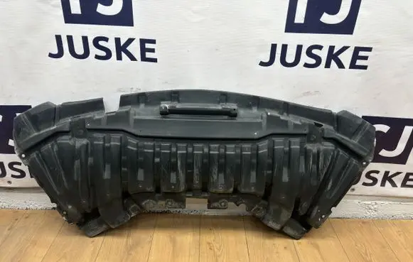 Mercedes-Benz S AMG W222 Engine splash shield/under tray A2225202123