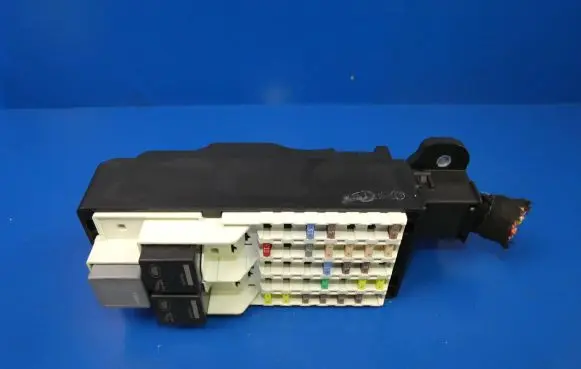 Jaguar XE Fuse box set