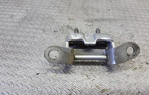 Nissan Primera Rear door upper hinge