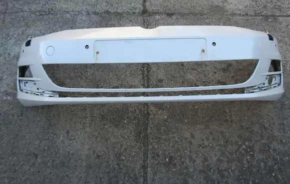 Volkswagen Golf VII Front bumper 5G0807221