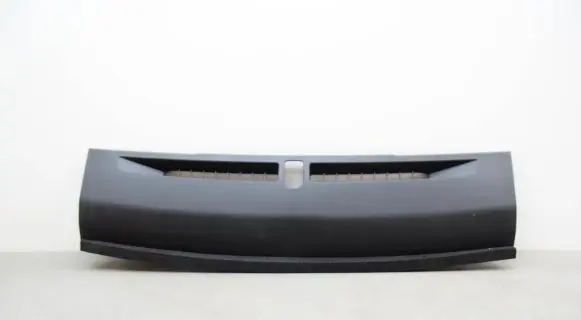 Dashboard glove box trim