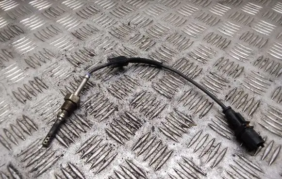 Opel Zafira B Exhaust gas temperature sensor