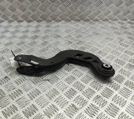 Infiniti Q30 Rear upper control arm/wishbone A2463500053