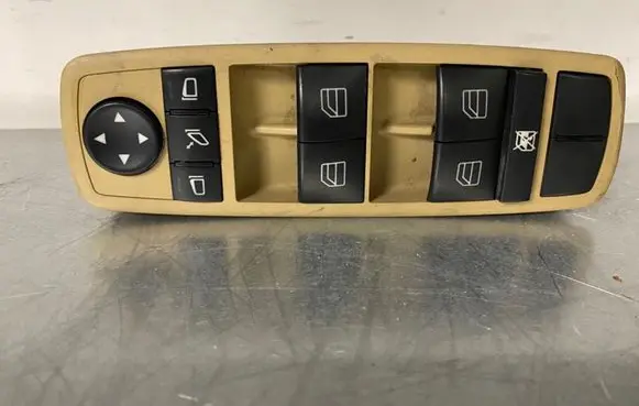 Mercedes-Benz GL X164 Electric window control switch A2518300390 2518300390