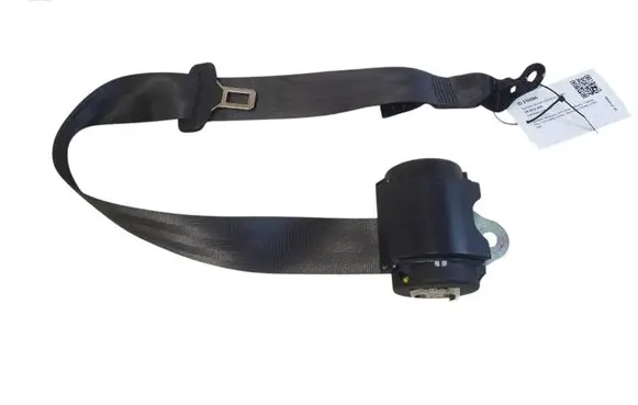 Middle seatbelt (rear)