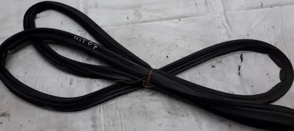 Toyota Yaris Rubber seal rear door 