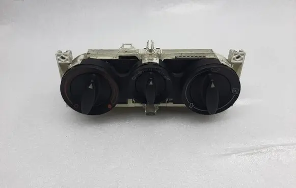 Seat Leon (1M) Climate control unit 8L0819045A