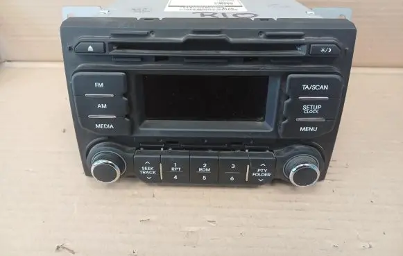 KIA Rio Radio/CD/DVD/GPS head unit 961701w700ca