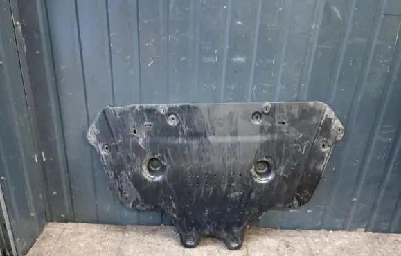 Volkswagen e-Up Engine splash shield/under tray 12e825912a
