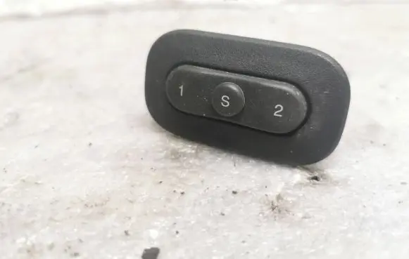 Jeep Grand Cherokee Seat adjustment knob 5JF97TRNAC 44012201 39171MX999