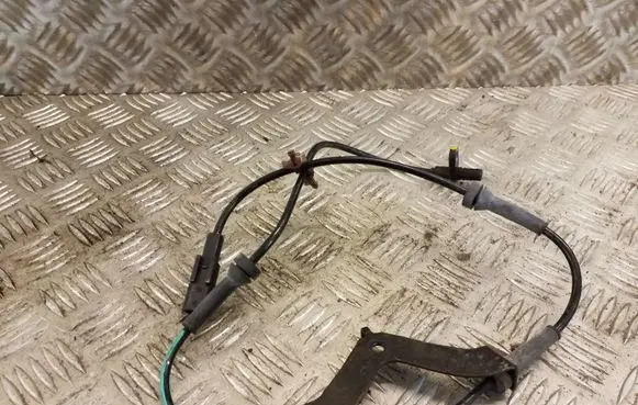 Nissan X-Trail T32 ABS rear brake sensor 