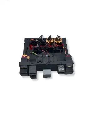 Skoda Octavia Mk2 (1Z) Fuse module 3C8937049AB F005V00986