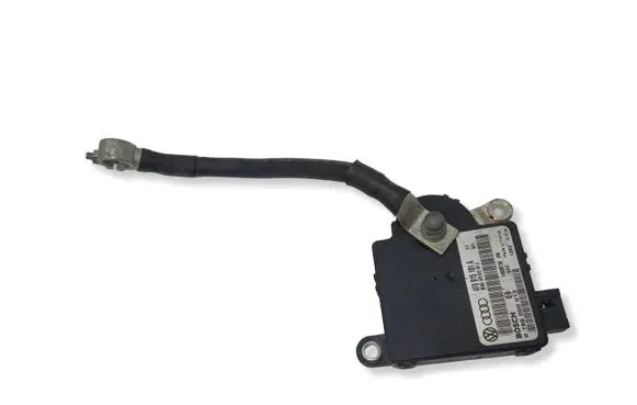 Audi A6 S6 C6 4F Power management control unit 4F0915181A