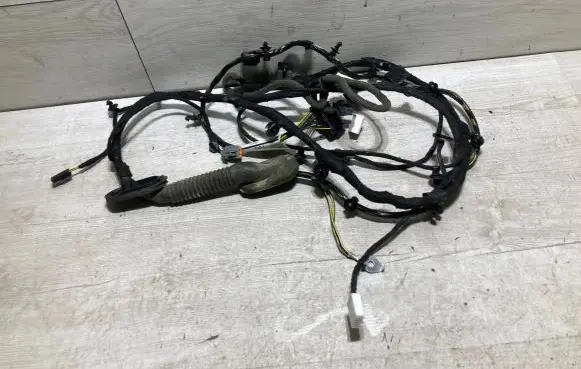 Ford C-MAX II Tailgate/trunk wiring harness AV6T17N400dek