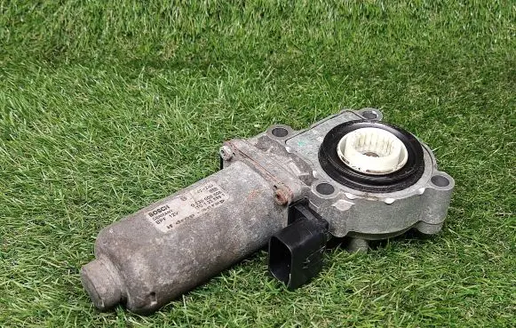 Land Rover Discovery Gearbox-reducer motor 0130008508 ITC1228991