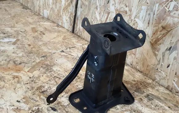 Mercedes-Benz ML W164 Front bumper shock/impact absorber 