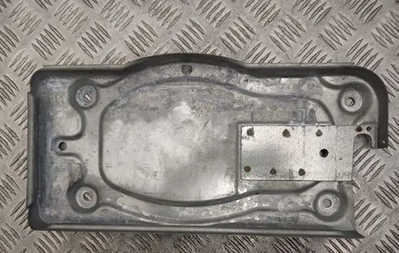 Battery box tray