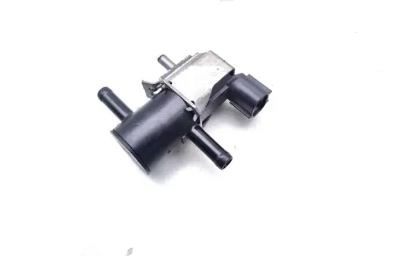 Honda HR-V Vacuum valve K5T46880