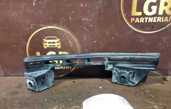 Volkswagen Caddy Front bumper mounting bracket 1T0807889B
