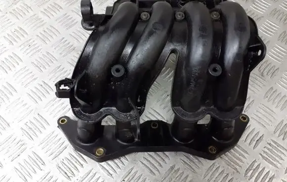 Citroen C3 Intake manifold 9638425180