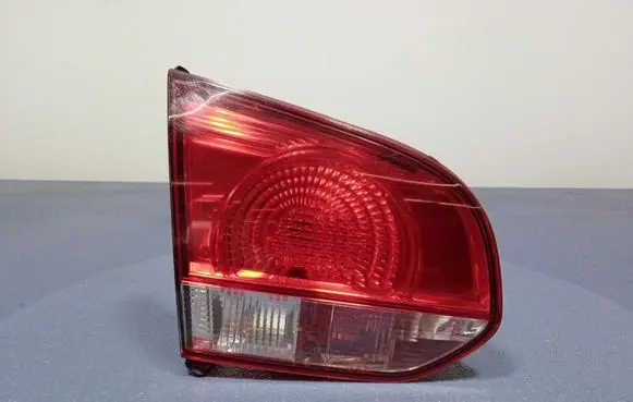 Volkswagen Golf Plus Rear/tail lights 5K0945093G