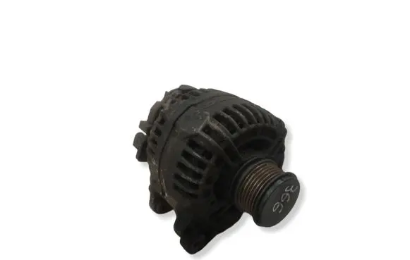 Mitsubishi Lancer X Generator/alternator 06F903023F