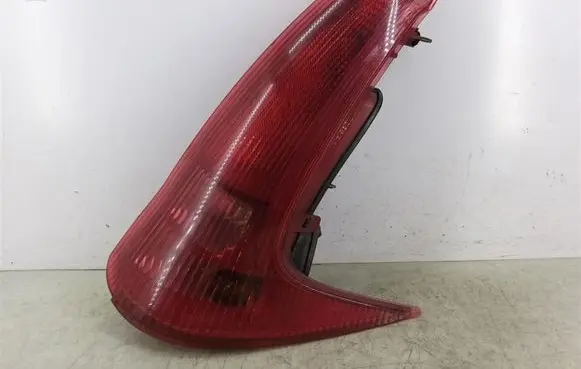 Peugeot 206 Rear/tail lights