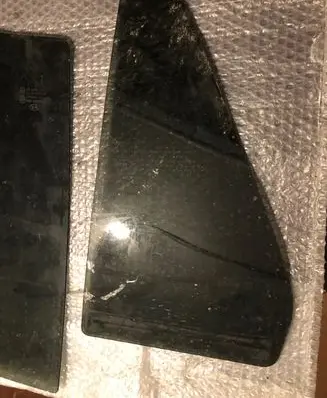 Hyundai Santa Fe Rear vent window glass 43R000385