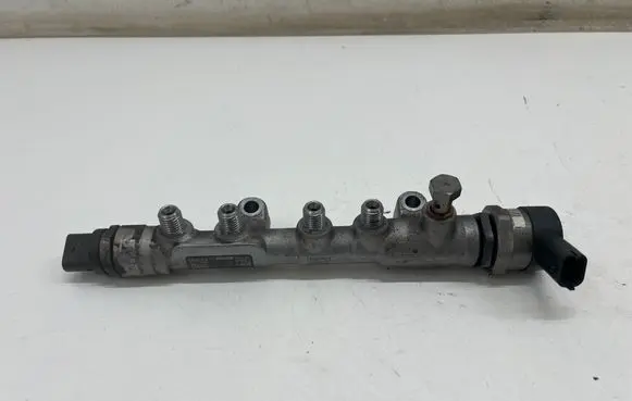 Opel Insignia B Fuel main line pipe 55510687000