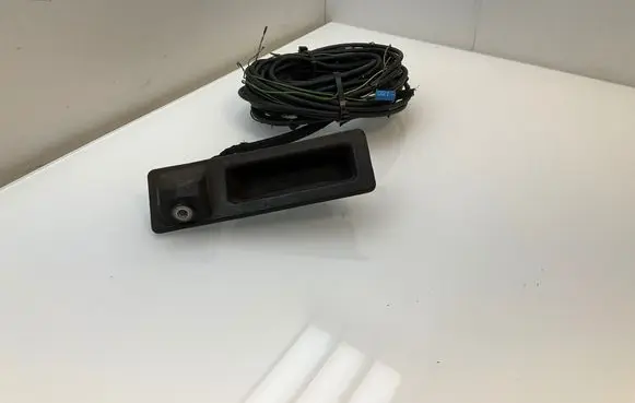 BMW X3 F25 Tailgate handle with camera 7345700