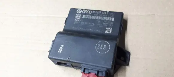 Audi A4 S4 B8 8K Gateway control module 8R0907468H