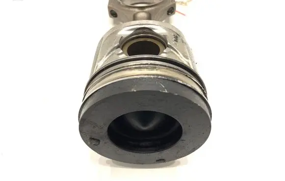 BMW 3 F30 F35 F31 Piston with connecting rod N47D20C