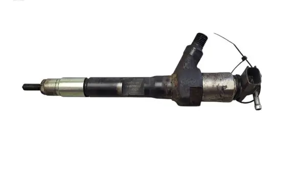 Mazda 6 Fuel injector R2AA13H50