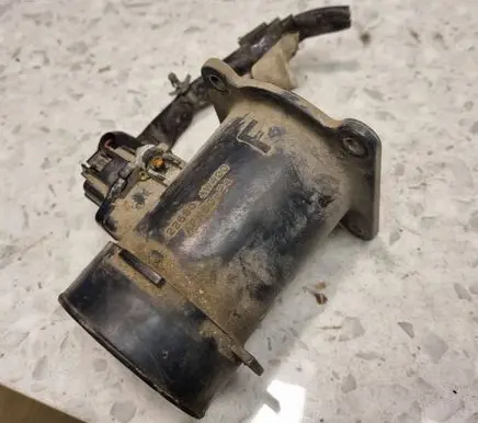 Nissan X-Trail T30 Mass air flow meter 22680AW400 AFH6024