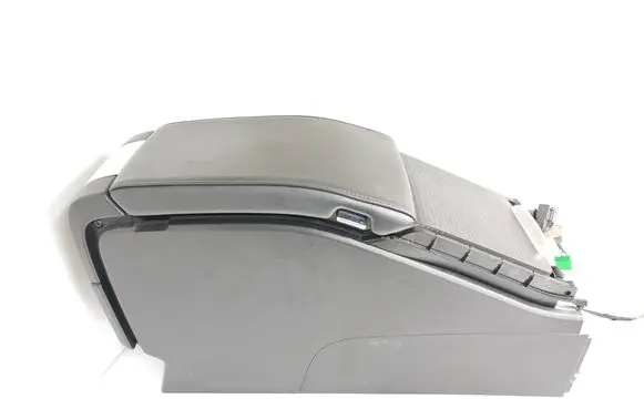 Volvo V70 Armrest 39821984 39842517