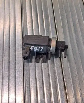 Nissan X-Trail T30 Turbo solenoid valve 14956AW401 70026501