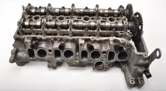 BMW 1 E81 E87 Engine head 779767806