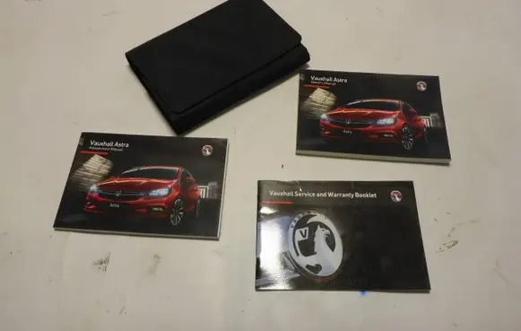 Opel Astra K User manual 