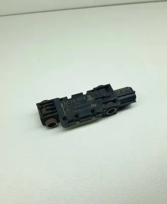Audi A3 S3 8P Airbag deployment crash/impact sensor 8E0959651A 240107