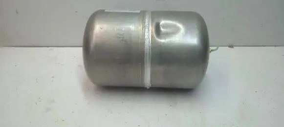 Mercedes-Benz GLE (W166 - C292) Air suspension tank/reservoir A1663200015