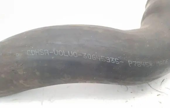 Volvo XC90 Intercooler hose/pipe 30645935
