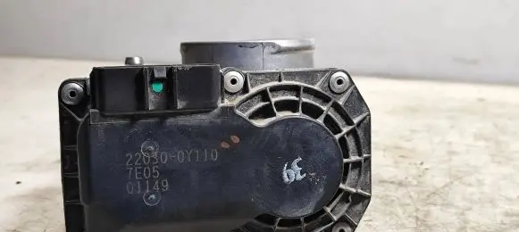 Toyota Yaris Throttle valve 220300Y110