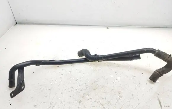 Seat Leon (5F) Engine coolant pipe/hose 5Q0121070AF 1813Y