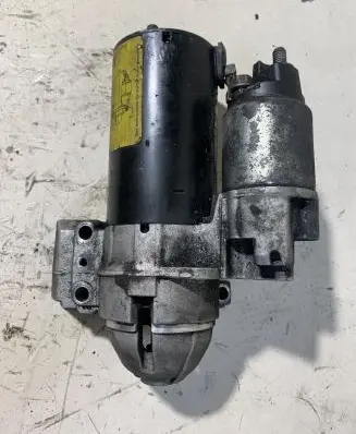 BMW 5 F10 F11 Starter motor 7801203