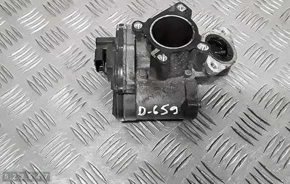 Nissan Qashqai EGR valve cooler 8200796674 H8200987088